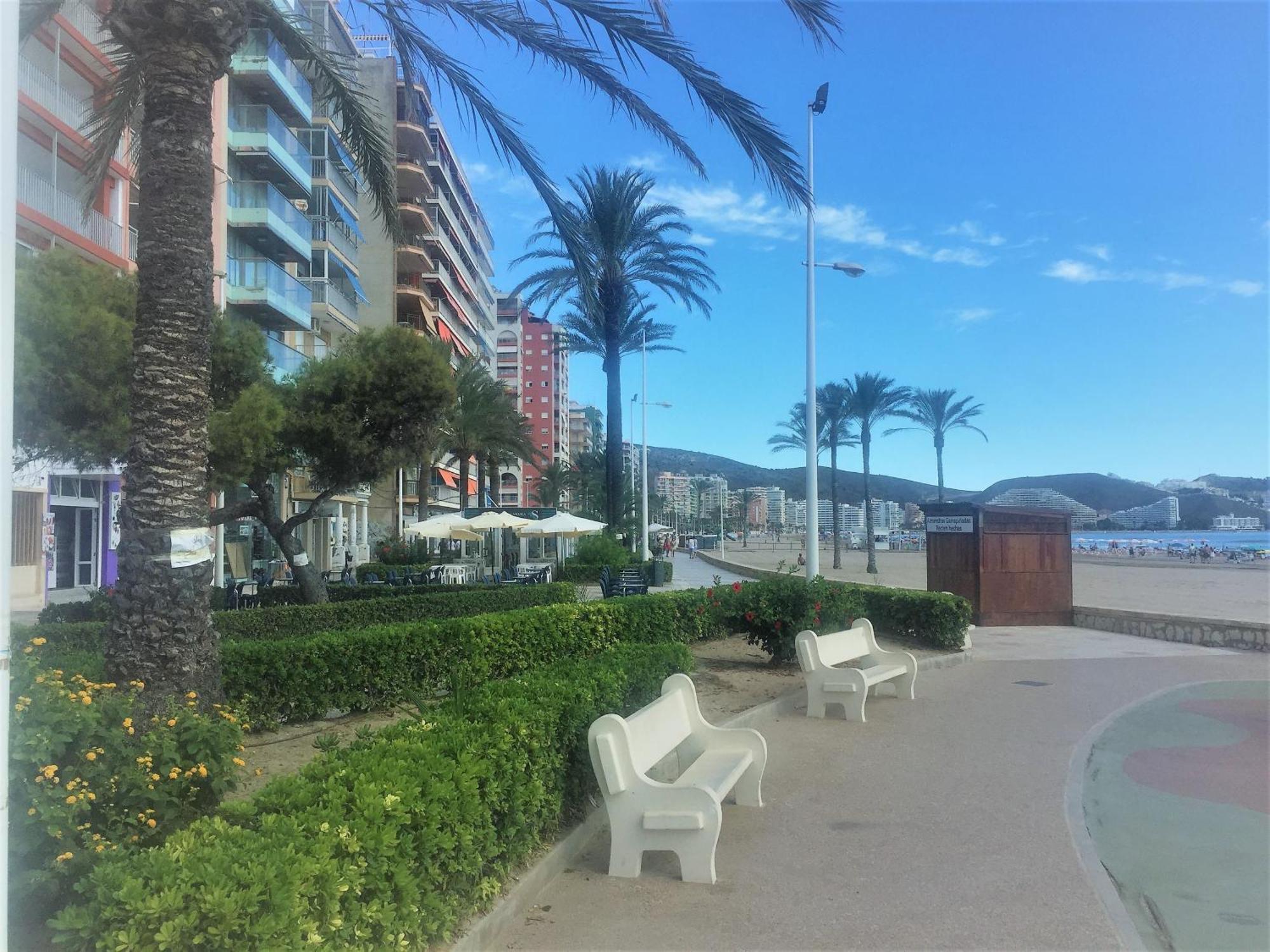 Beachfront And Cozy Apartment Cullera Exterior photo